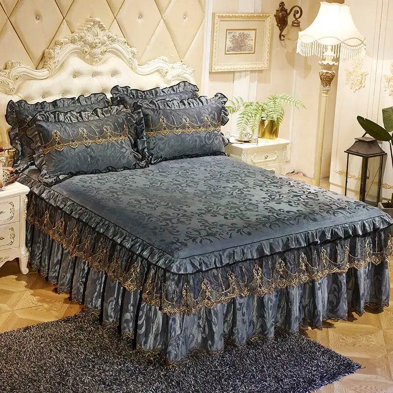 3-Piece Luxury Lace Bedspread with Thicken Bed Skirt