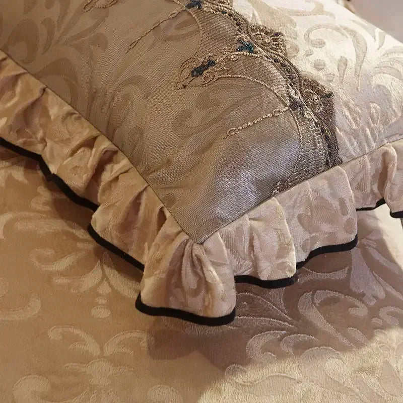 3-Piece Luxury Lace Bedspread with Thicken Bed Skirt