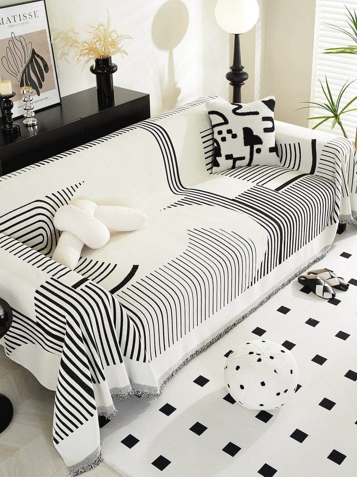 Irregular lines Chenille Sofa Towel for the Living Room, Nordic Style Home Decor with Tassel Edges, Three-Seater Sofa Set
