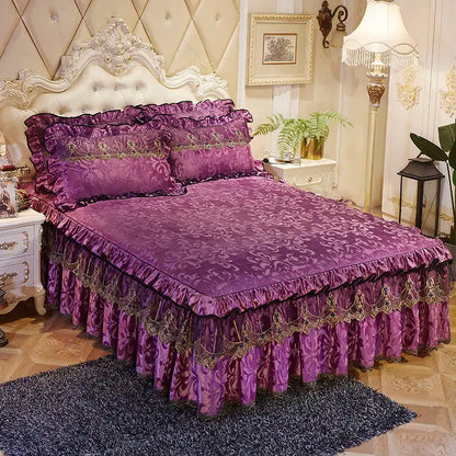 3-Piece Luxury Lace Bedspread with Thicken Bed Skirt