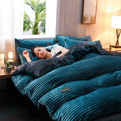 Thick Solid Color Velvet Duvet Cover Winter Warmth Bedding Set Double Quilt Cover Twin Queen King Comforter Cover 220*240