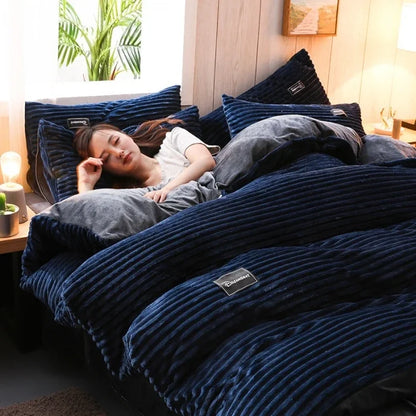 Thick Solid Color Velvet Duvet Cover Winter Warmth Bedding Set Double Quilt Cover Twin Queen King Comforter Cover 220*240