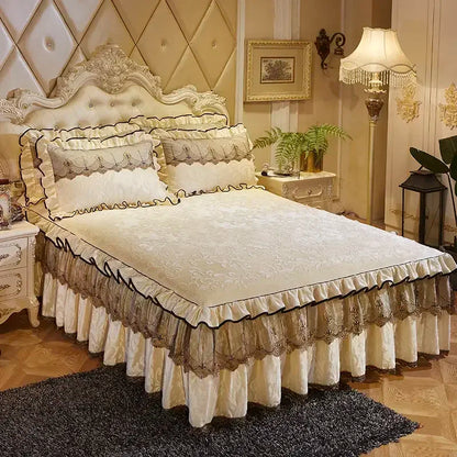 3-Piece Luxury Lace Bedspread with Thicken Bed Skirt
